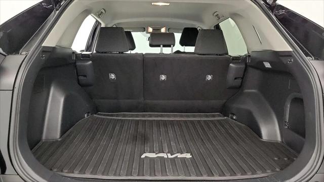 2021 Toyota RAV4 Hybrid LE