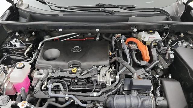 2021 Toyota RAV4 Hybrid LE