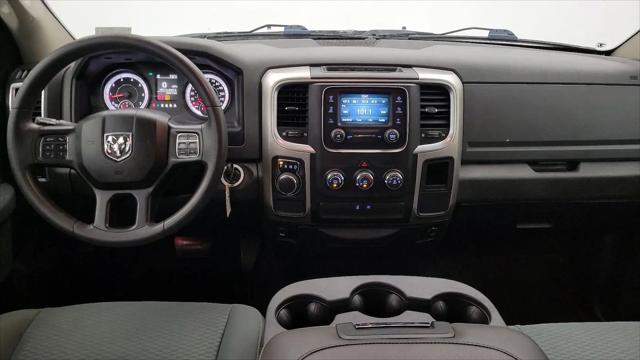 2019 Ram 1500 Classic SLT Crew Cab 4x2 6'4" Box