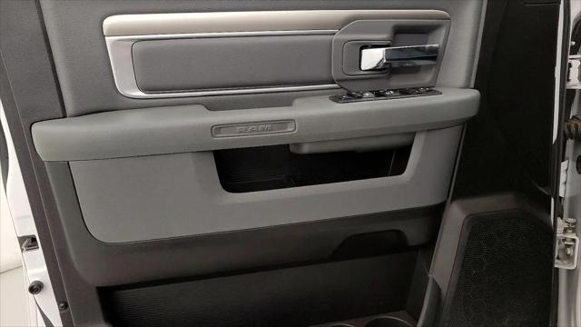 2019 Ram 1500 Classic SLT Crew Cab 4x2 6'4" Box