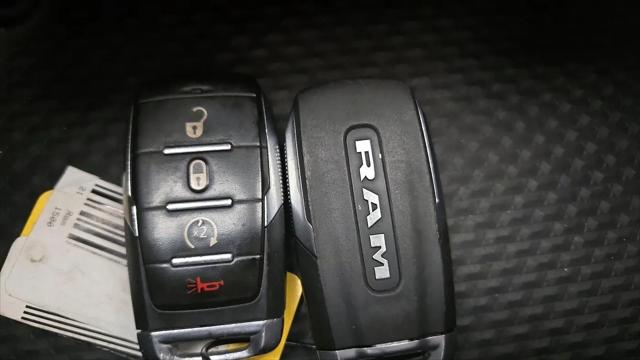 2021 Ram 1500 Big Horn Crew Cab 4x4 5'7" Box