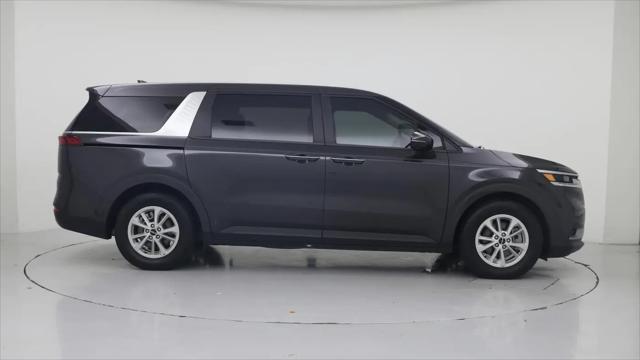 2024 Kia Carnival MPV LX