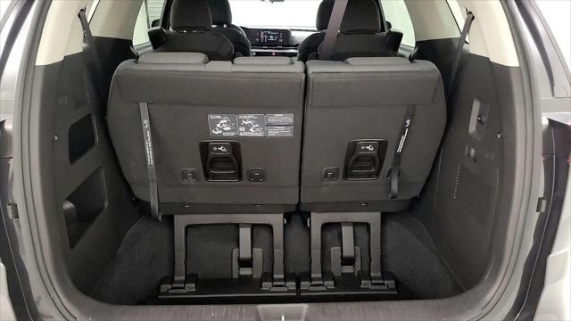 2024 Kia Carnival MPV LX