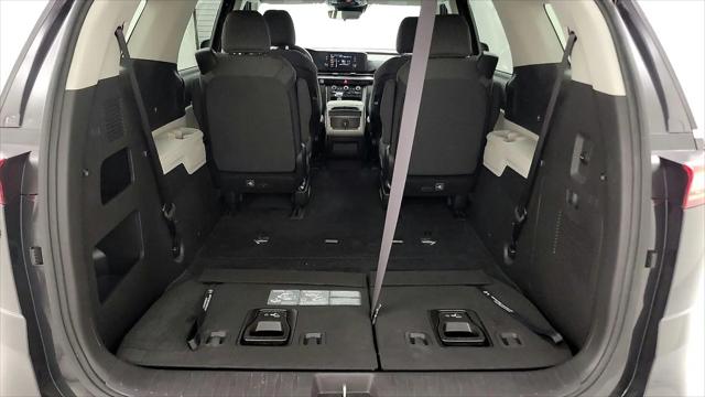 2024 Kia Carnival MPV LX