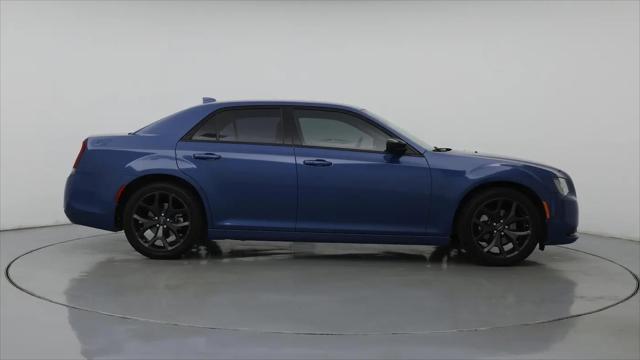 2023 Chrysler 300 Touring