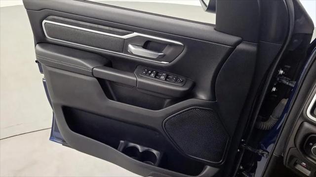 2020 Ram 1500 Big Horn Crew Cab 4x4 5'7" Box