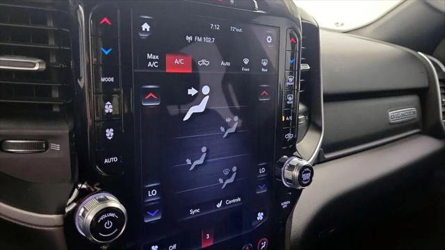 2020 Ram 1500 Big Horn Crew Cab 4x4 5'7" Box