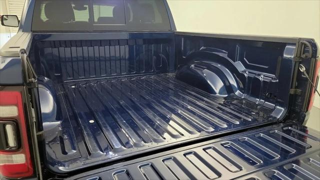 2020 Ram 1500 Big Horn Crew Cab 4x4 5'7" Box