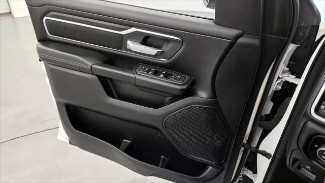 2025 Ram 1500 Big Horn Crew Cab 4x4 5'7" Box