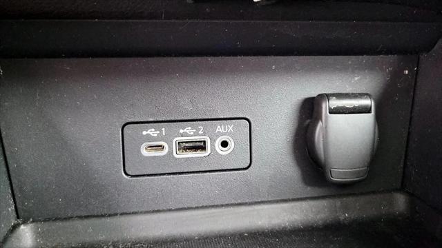 2023 Nissan Sentra SR Xtronic CVT