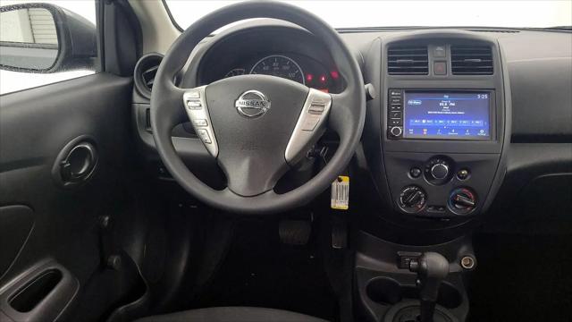 2019 Nissan Versa 1.6 S+