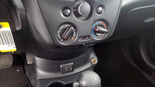 2019 Nissan Versa 1.6 S+