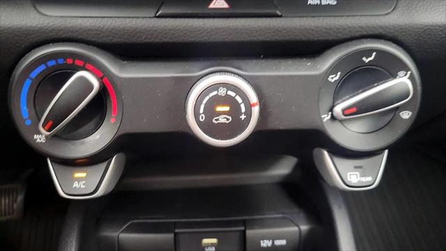 2022 Kia Rio LX