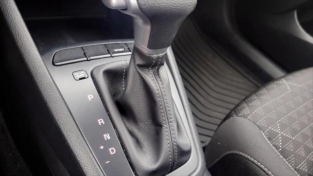 2022 Kia Rio LX