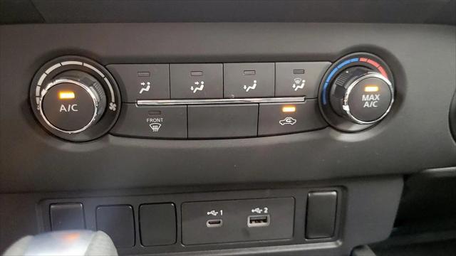 2023 Nissan Frontier Crew Cab SV 4x4