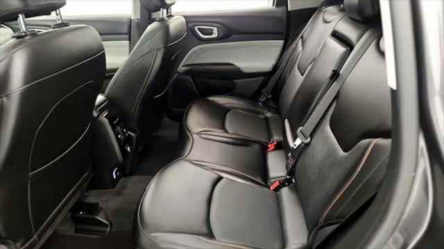 2022 Jeep Compass Latitude Lux 4x4