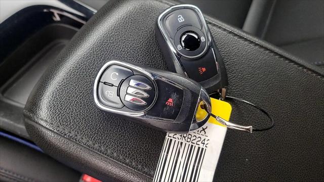 2024 Buick NV Sport Touring FWD