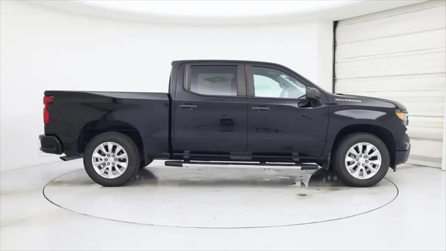 2022 Chevrolet Silverado 1500 2WD Crew Cab Short Bed Custom