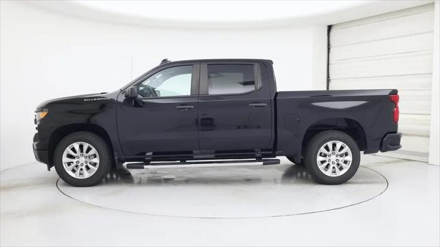 2022 Chevrolet Silverado 1500 2WD Crew Cab Short Bed Custom