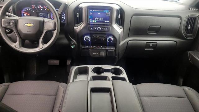 2022 Chevrolet Silverado 1500 2WD Crew Cab Short Bed Custom