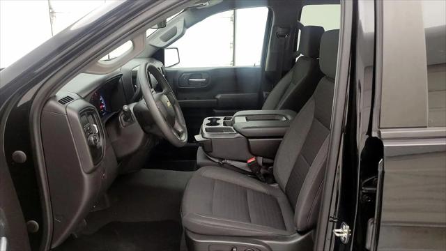 2022 Chevrolet Silverado 1500 2WD Crew Cab Short Bed Custom