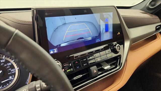 2022 Toyota Highlander Platinum