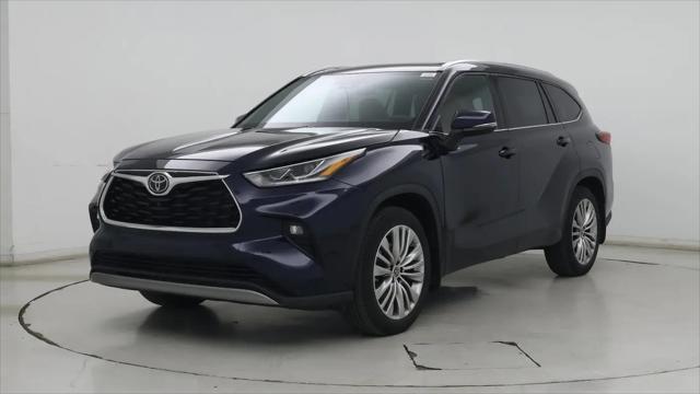 2022 Toyota Highlander Platinum