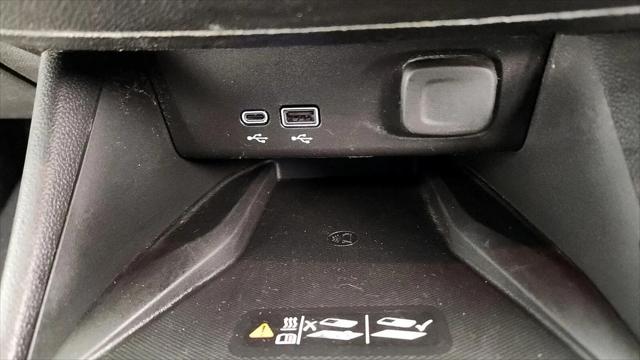 2024 Buick NV Sport Touring FWD