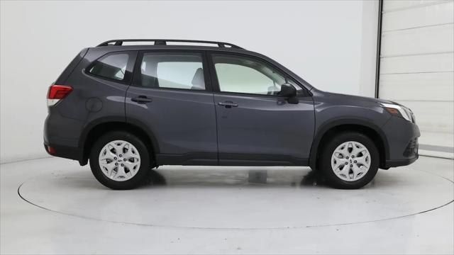 2023 Subaru Forester Base