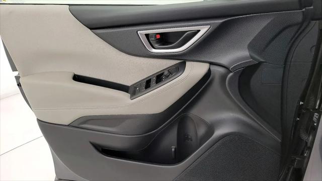 2023 Subaru Forester Base