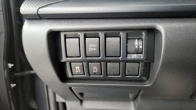 2023 Subaru Forester Base