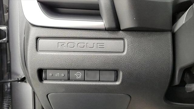 2023 Nissan Rogue S FWD