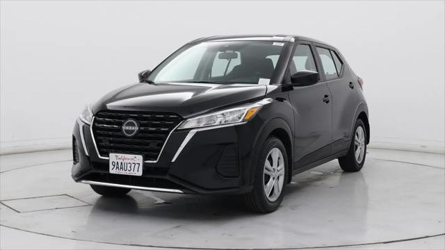 2022 Nissan Kicks S Xtronic CVT