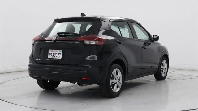 2022 Nissan Kicks S Xtronic CVT