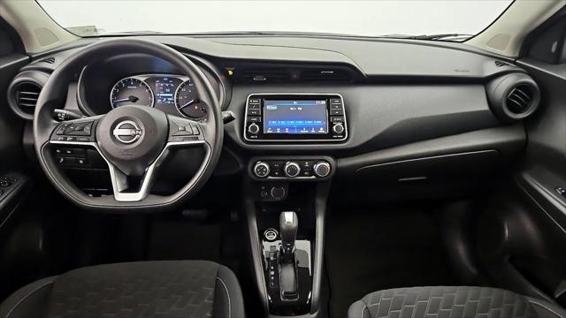 2022 Nissan Kicks S Xtronic CVT