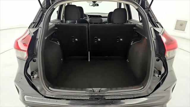 2022 Nissan Kicks S Xtronic CVT