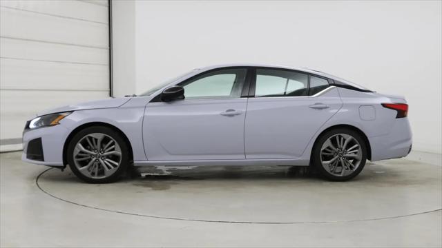 2023 Nissan Altima SR FWD