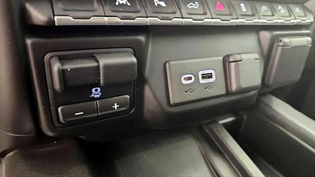 2021 GMC Sierra 1500 4WD Crew Cab Short Box Denali