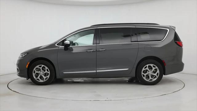 2023 Chrysler Pacifica Limited AWD