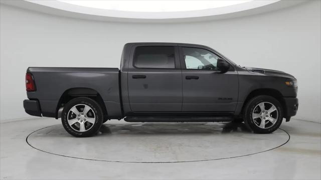 2025 Ram 1500 Tradesman Crew Cab 4x4 5'7" Box