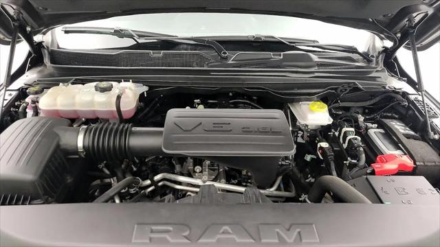 2025 Ram 1500 Tradesman Crew Cab 4x4 5'7" Box