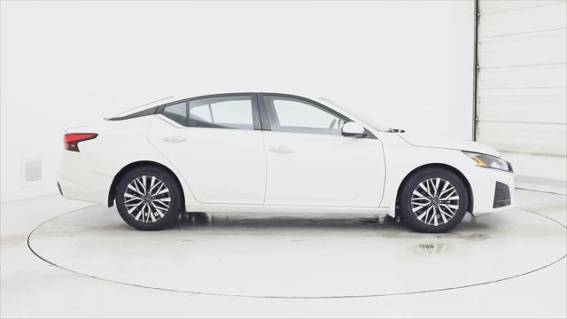 2023 Nissan Altima SV FWD