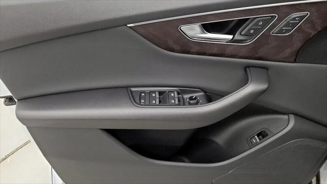 2022 Audi Q8 Premium 55 TFSI quattro Tiptronic