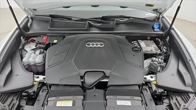 2022 Audi Q8 Premium 55 TFSI quattro Tiptronic