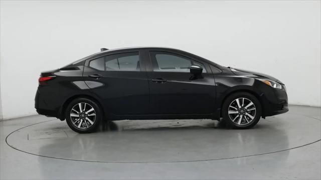 2021 Nissan Versa SV Xtronic CVT