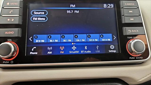 2021 Nissan Versa SV Xtronic CVT