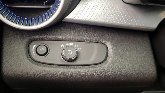 2024 Chevrolet Trax FWD SP
