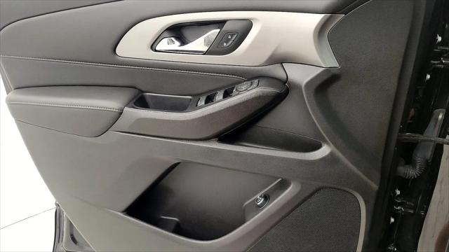 2023 Chevrolet Traverse AWD LT Cloth