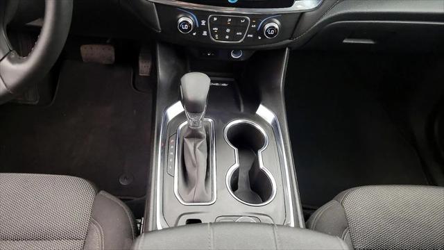 2023 Chevrolet Traverse AWD LT Cloth