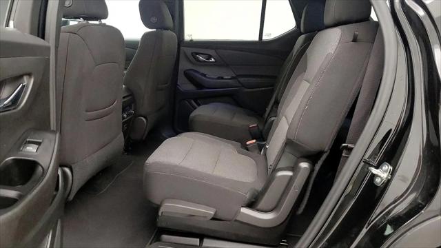 2023 Chevrolet Traverse AWD LT Cloth